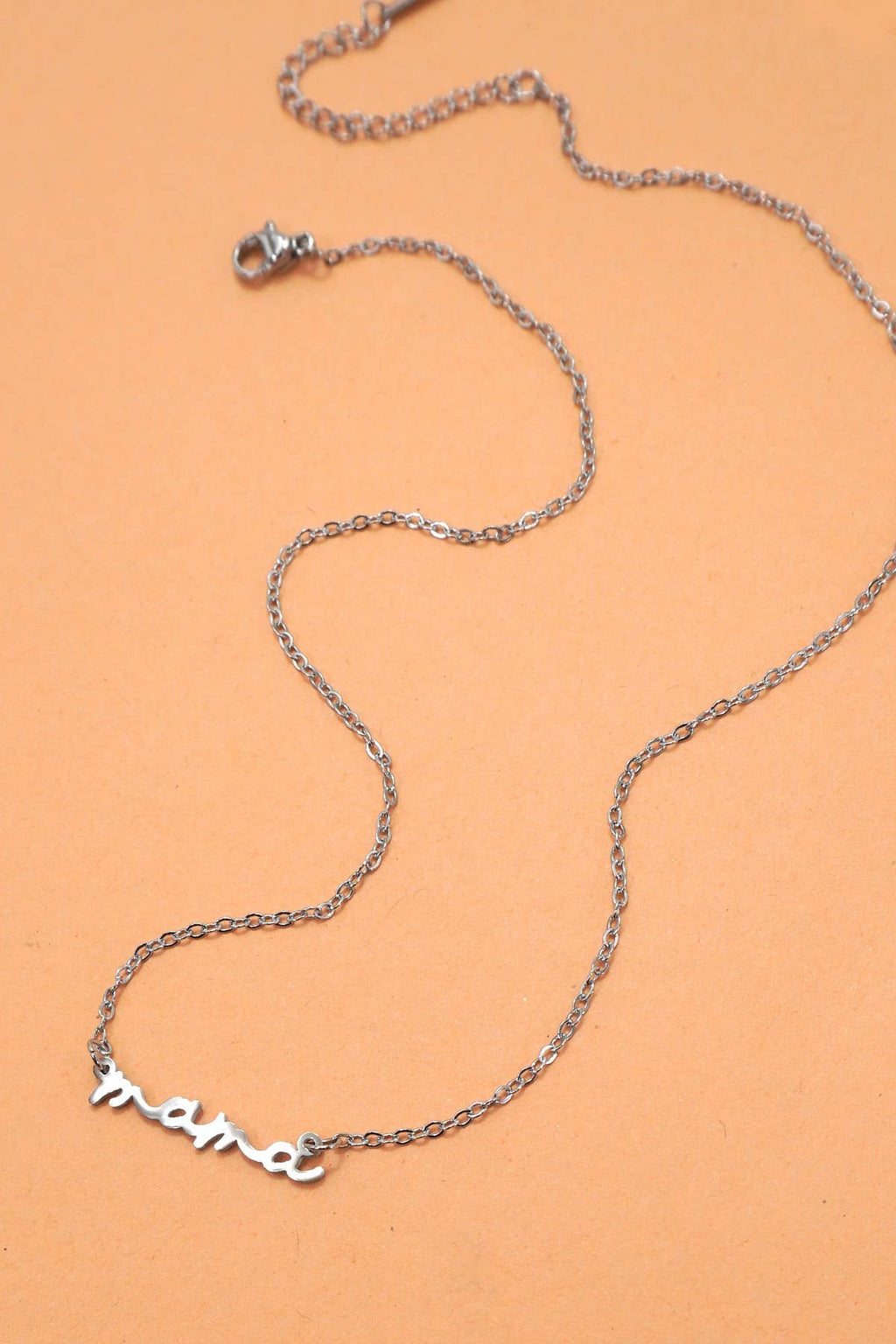 "Mama" Necklace
