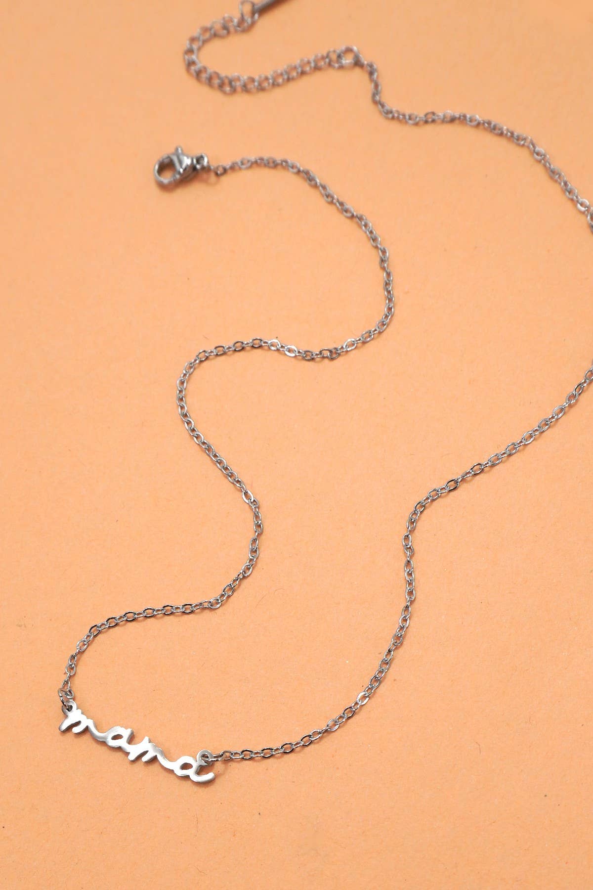 "Mama" Necklace